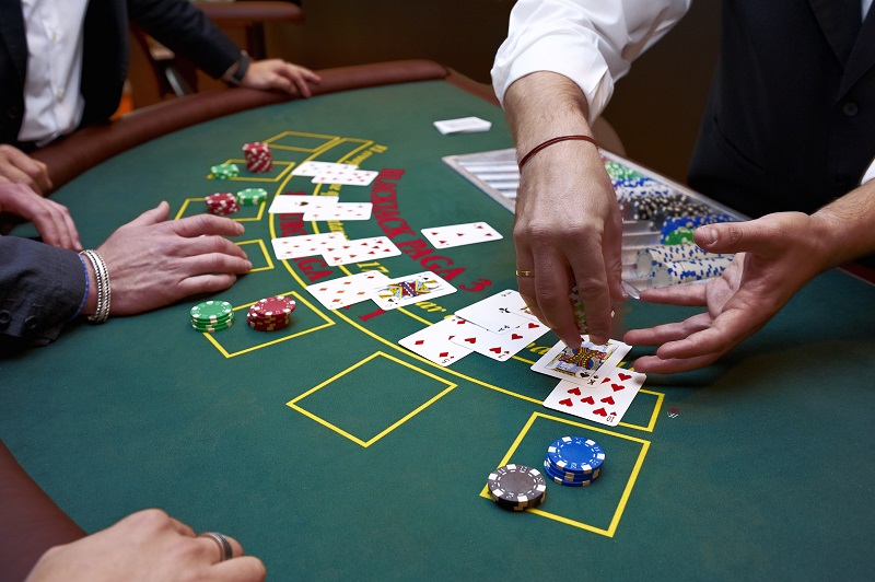 Slot Makinelerinde Para Akışı: Stratejiler ve İpuçları